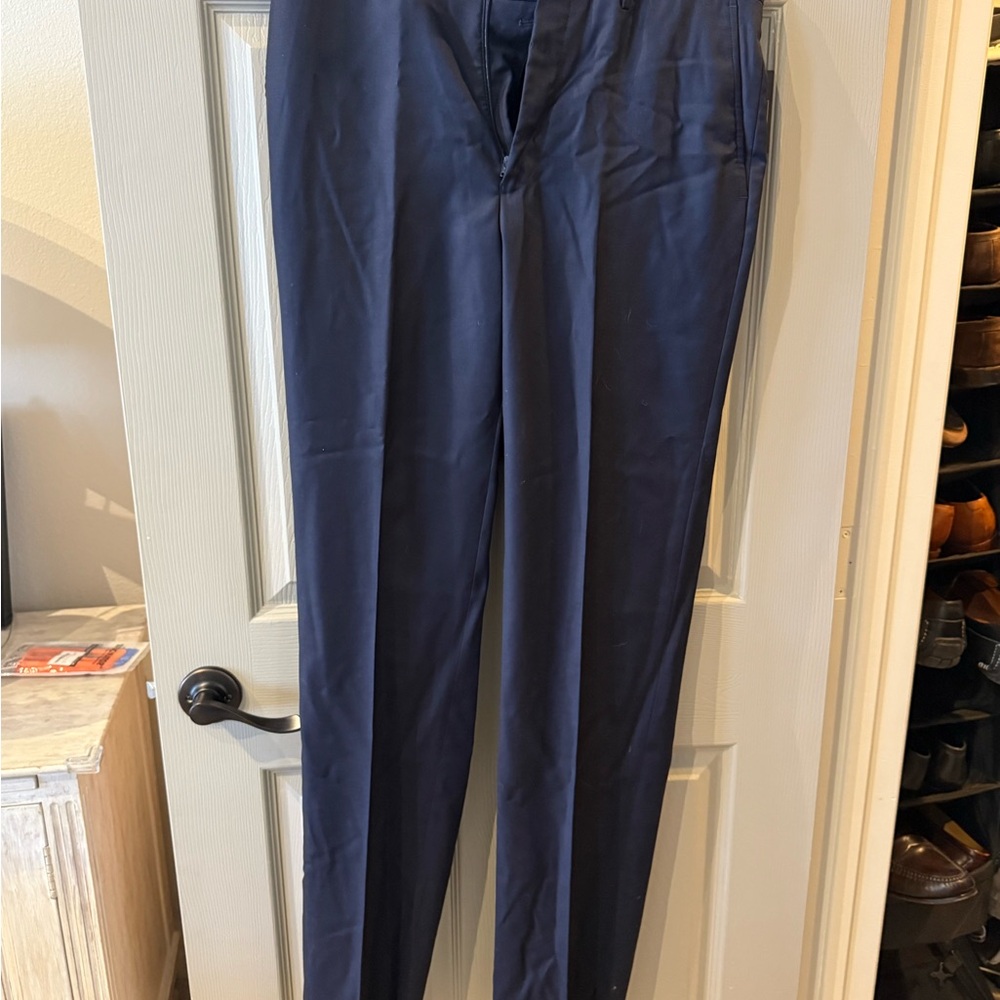 Men's Jos. A. Banks Navy Pants - Size 33 Regular - New With Tags
